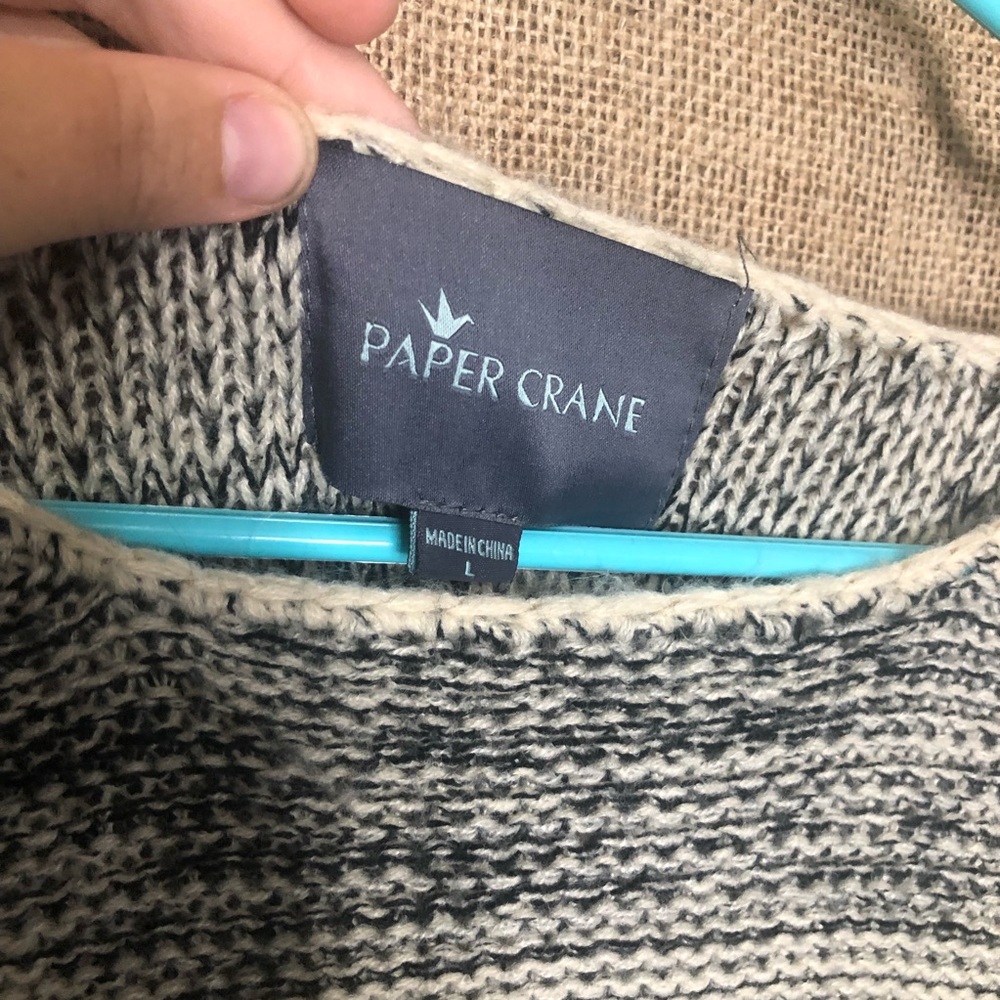 Paper Crane Sweater SZ L Fuzzy Cozy Cutout Detail - Picture 3 of 8